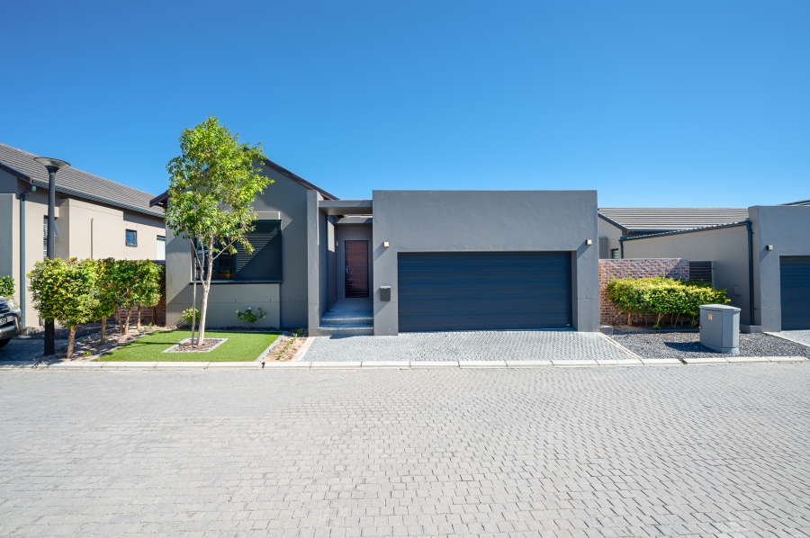 3 Bedroom Property for Sale in Turnberry Village Western Cape